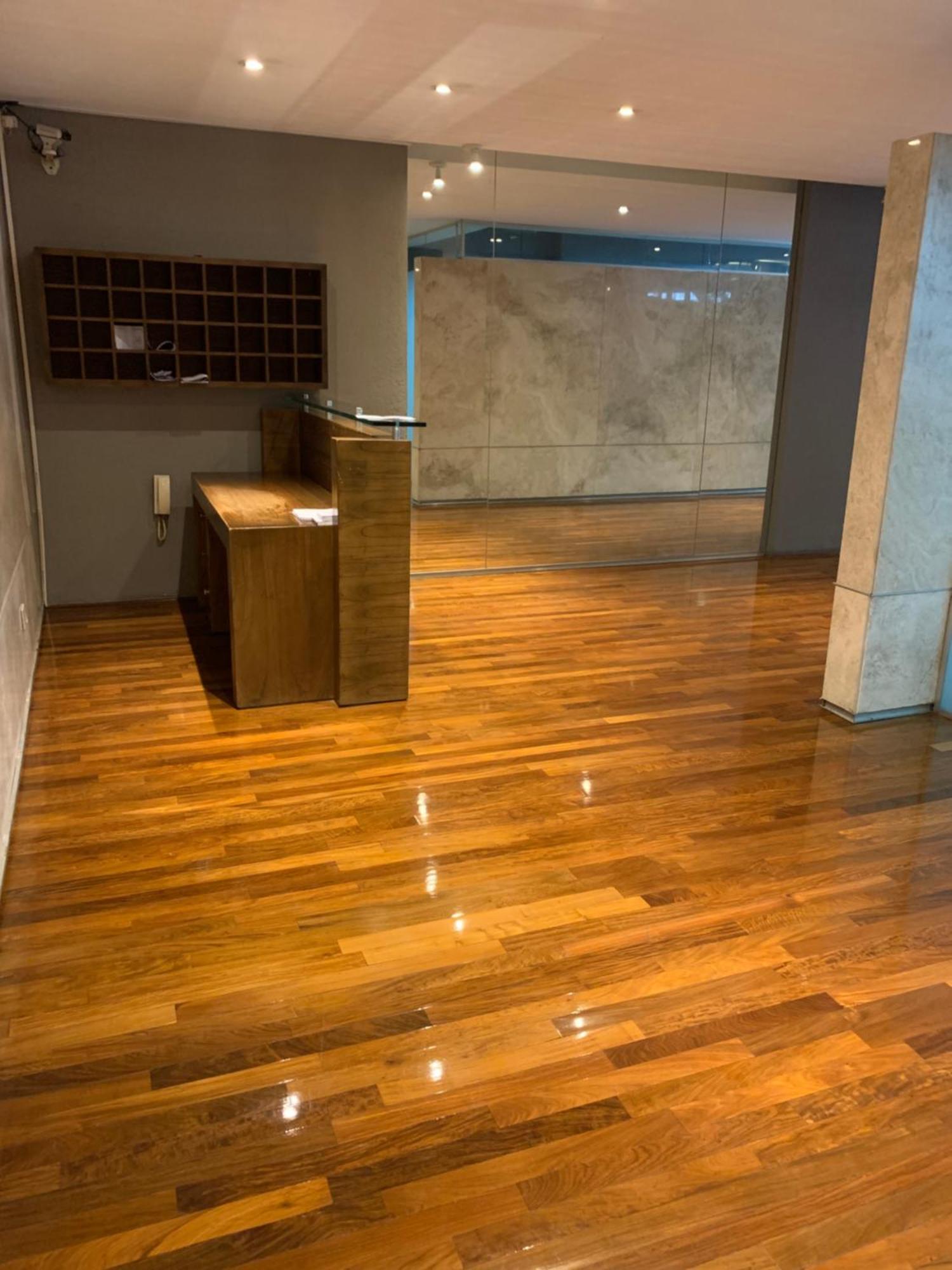 Monumental & Fleni Exclusive With Pool And Gardens Apartment
